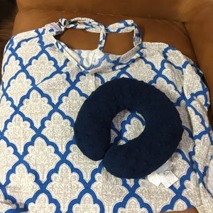 Breastfeeding coverup🤱 and pillow